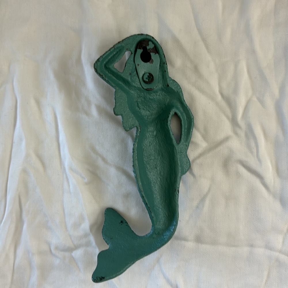Mermaid wall coat hook - Picture 3 of 3